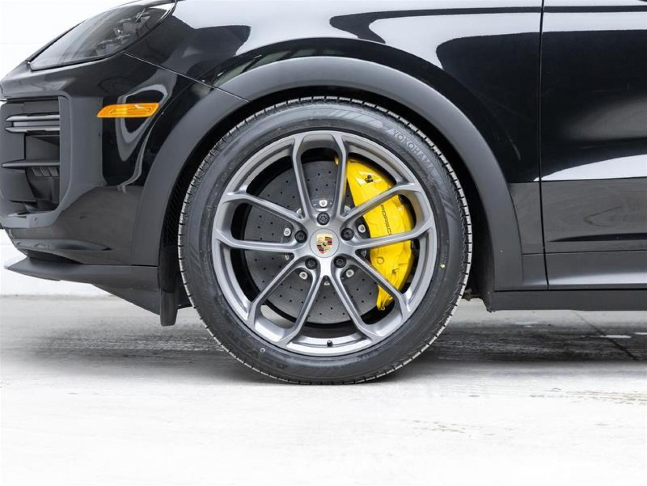 2024 Porsche Cayenne  Photo