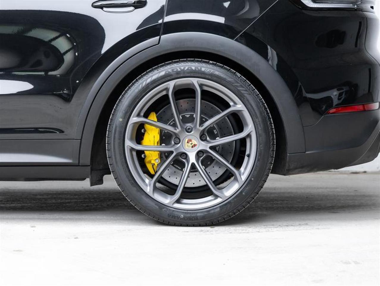 2024 Porsche Cayenne  Photo