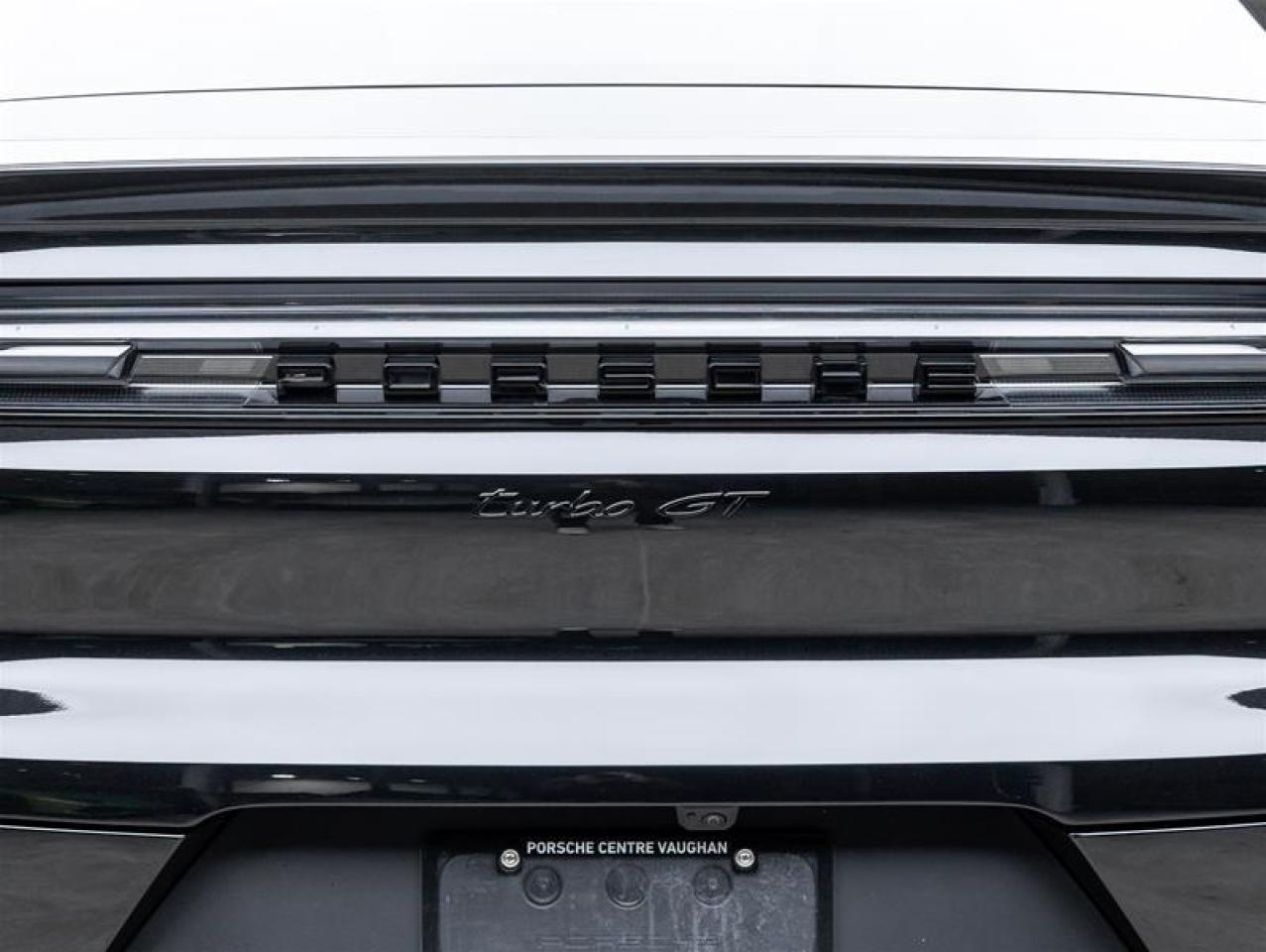 2024 Porsche Cayenne  Photo