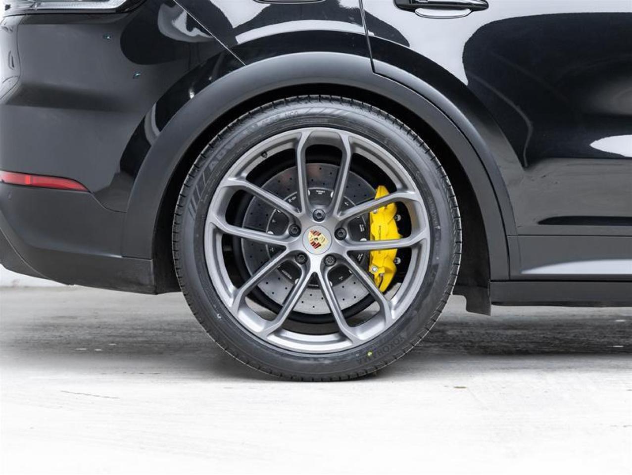 2024 Porsche Cayenne  Photo