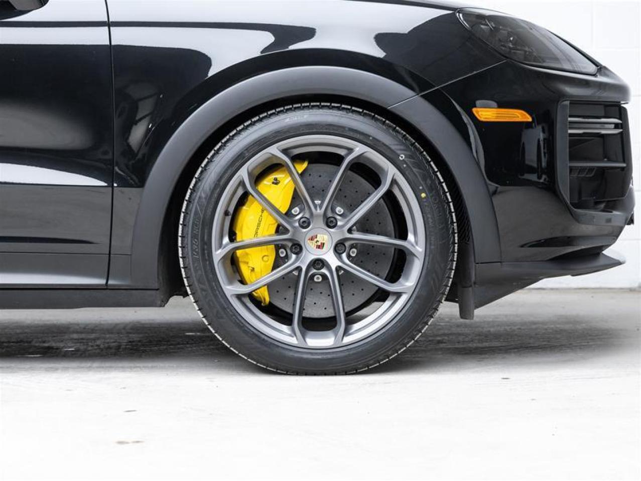 2024 Porsche Cayenne  Photo