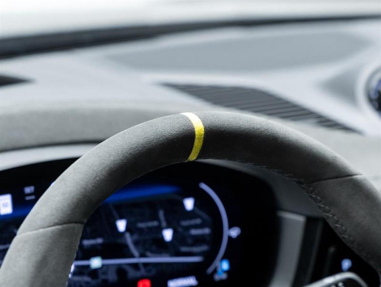 2024 Porsche Cayenne  Photo