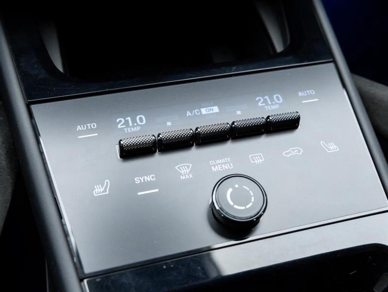 2024 Porsche Cayenne  Photo