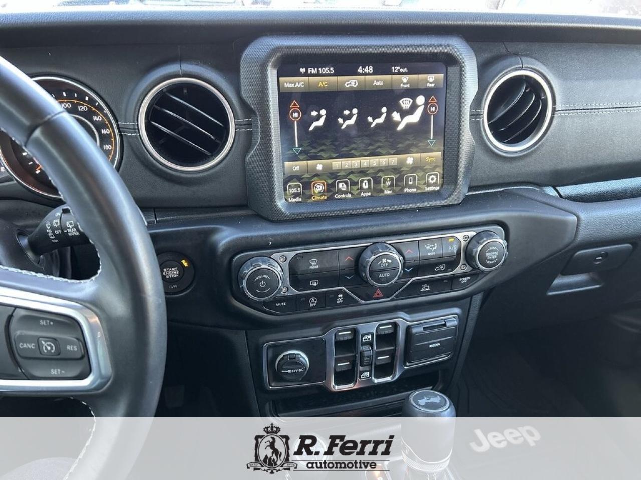 2022 Jeep WRANGLER UNLIMITED Sahara 4dr 4x4 Photo