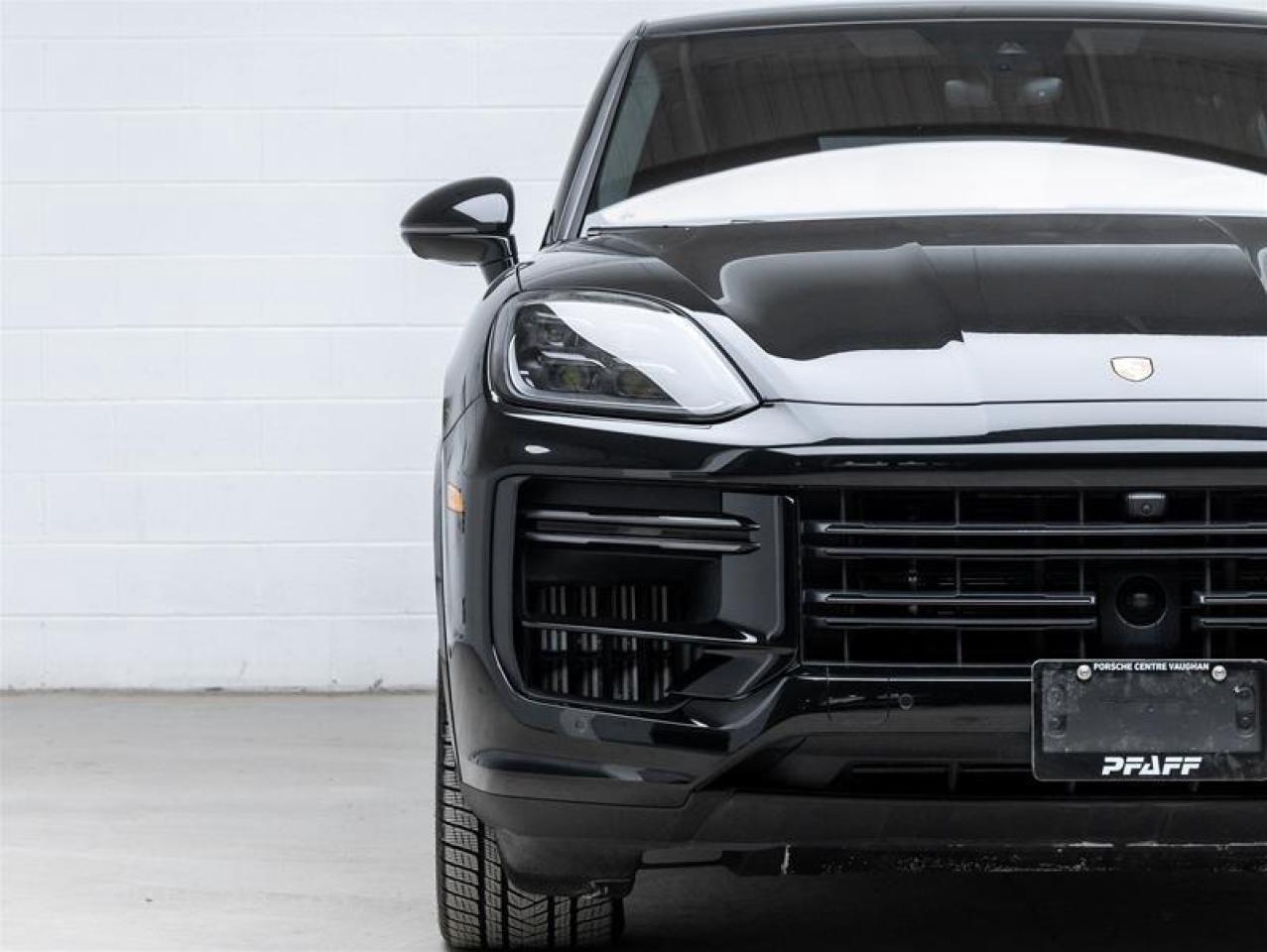 2024 Porsche Cayenne  Photo