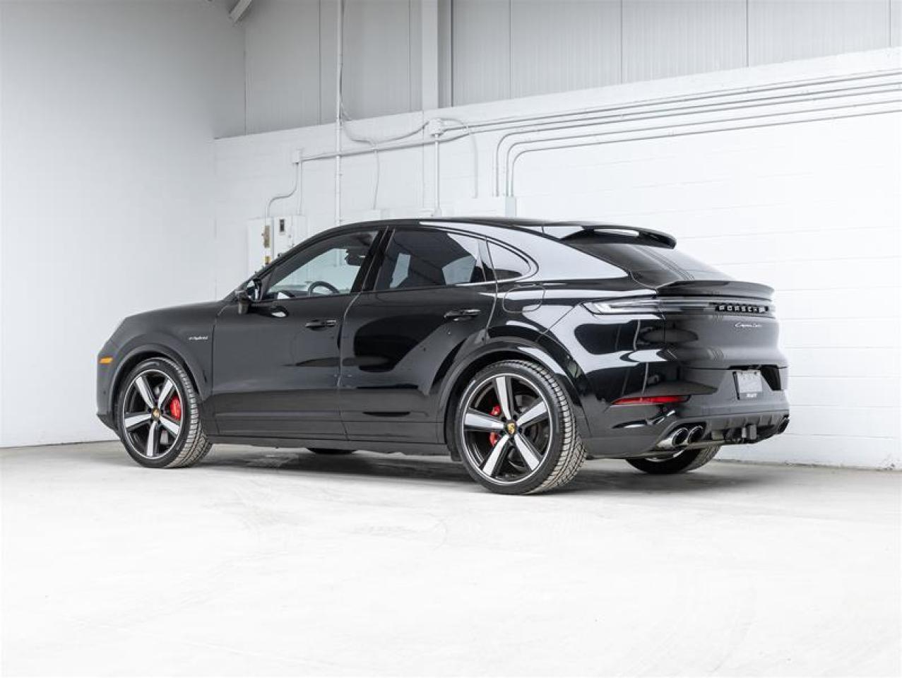 2024 Porsche Cayenne  Photo