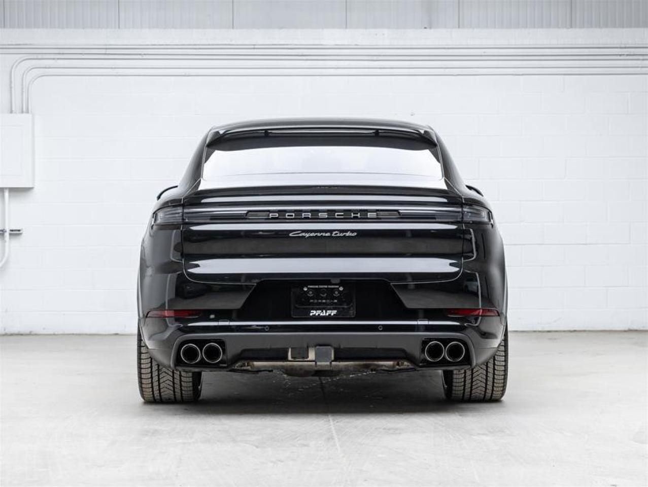 2024 Porsche Cayenne  Photo