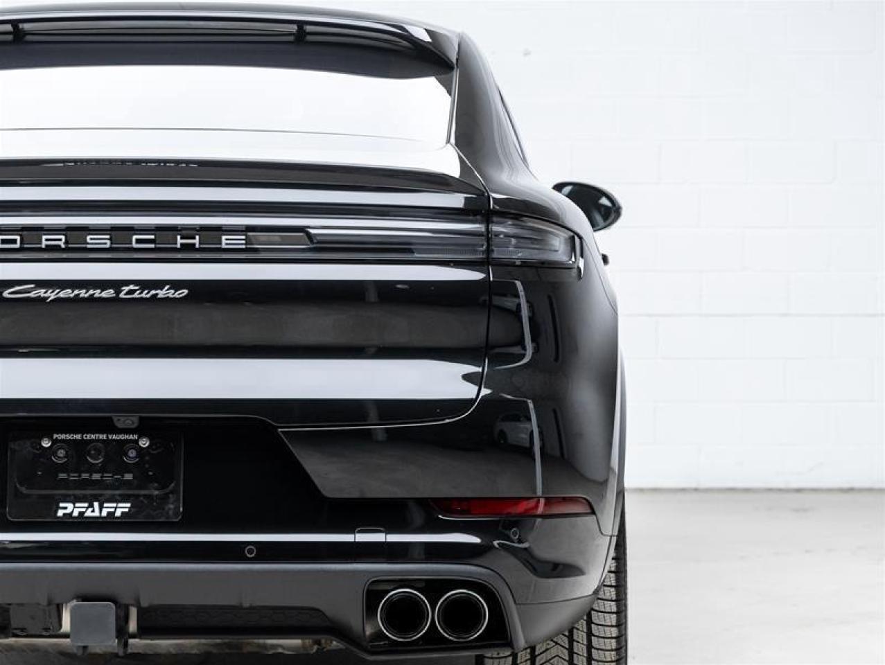 2024 Porsche Cayenne  Photo