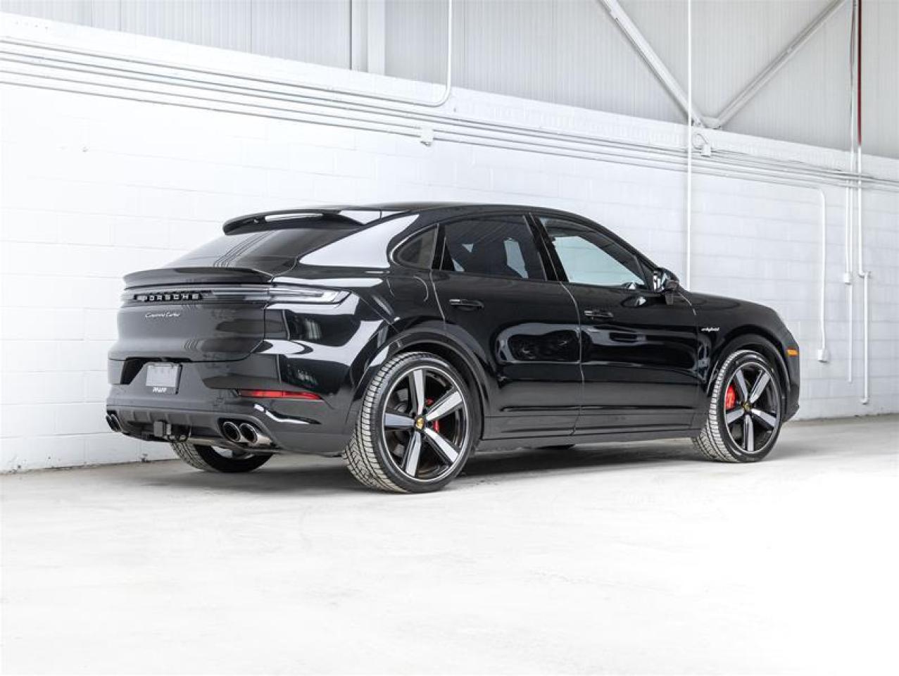2024 Porsche Cayenne  Photo