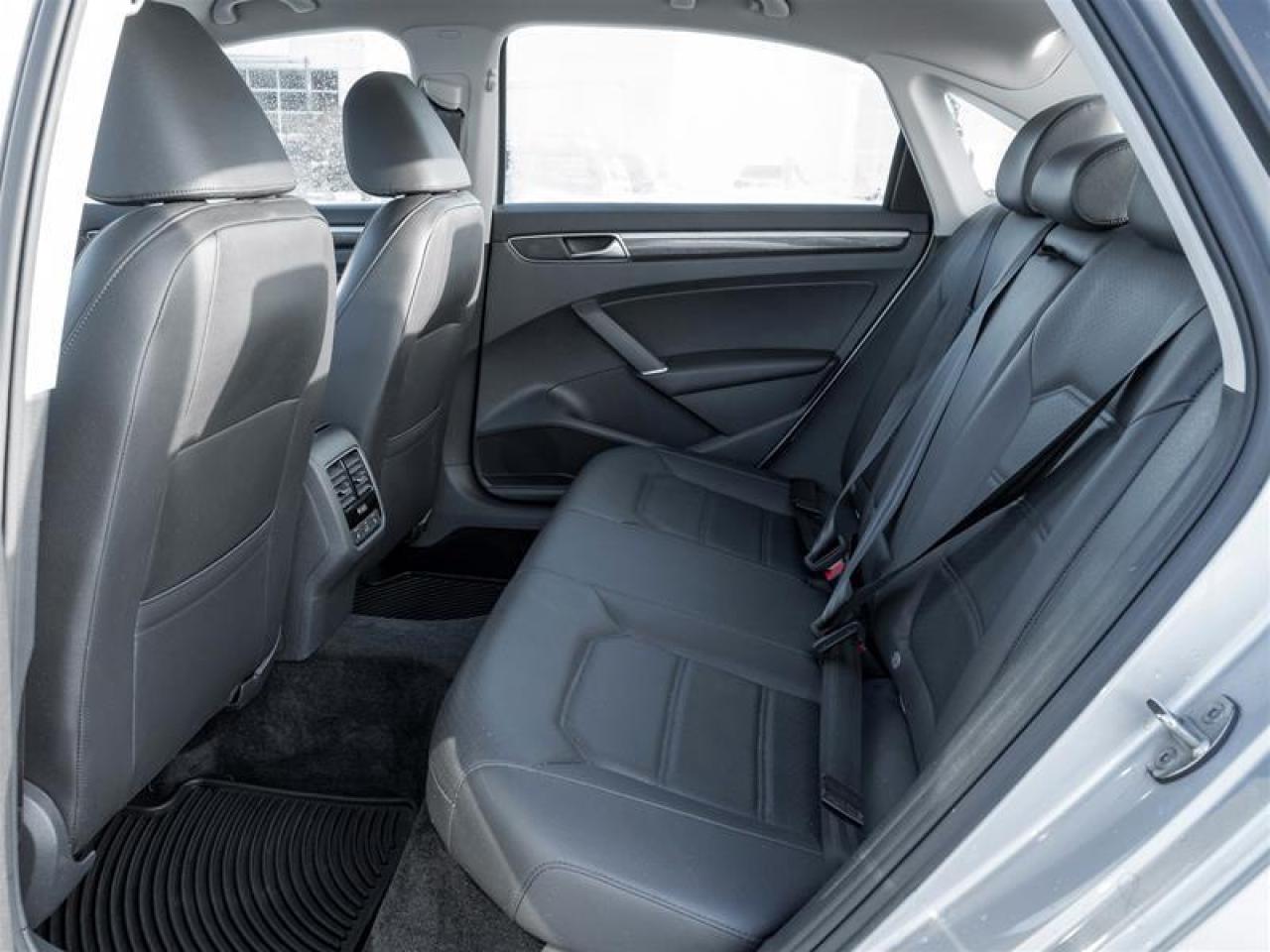 2018 Volkswagen Passat 2.0 TSI Comfortline 4dr Sedan Photo