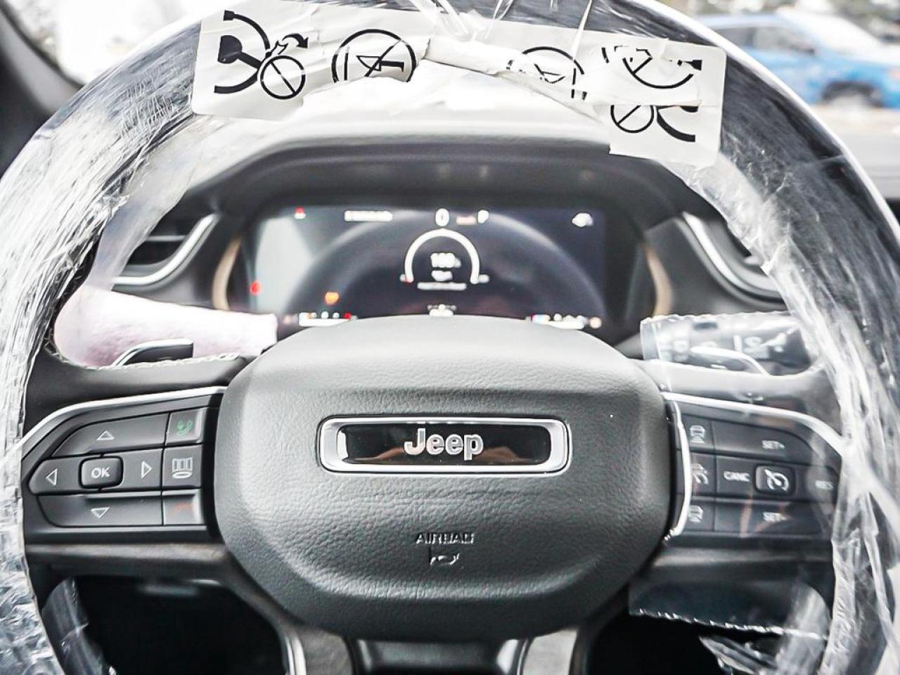 2025 Jeep Grand Cherokee  Photo