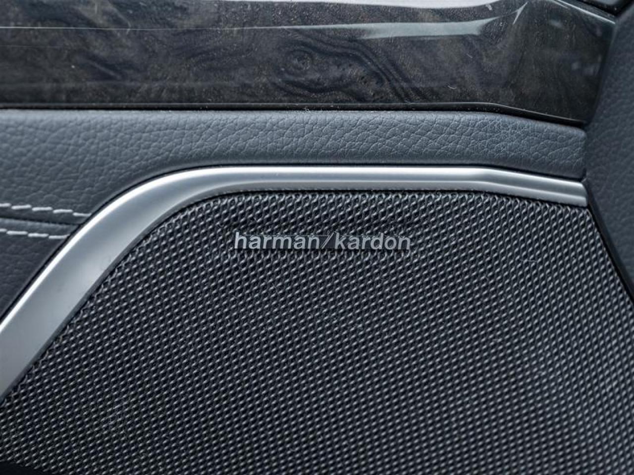 2015 Mercedes-Benz SL-Class Base SL 550 2dr Roadster Photo