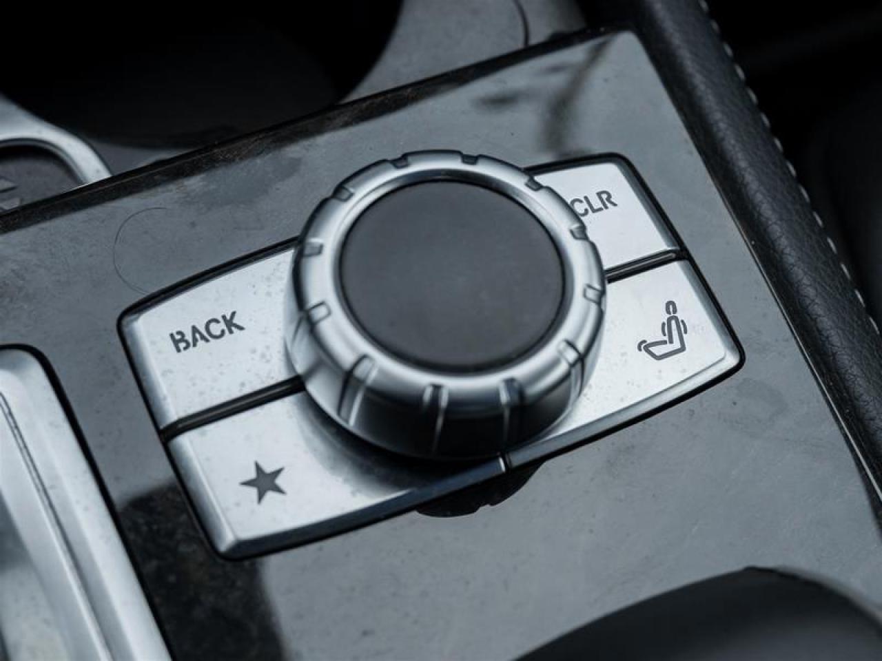 2015 Mercedes-Benz SL-Class Base SL 550 2dr Roadster Photo