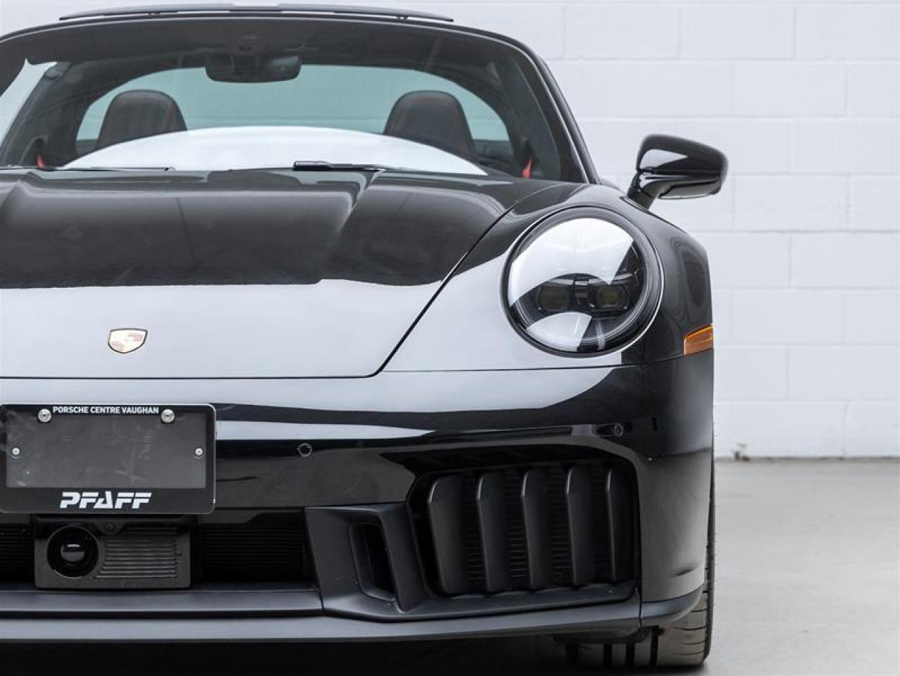 2025 Porsche 911  Photo