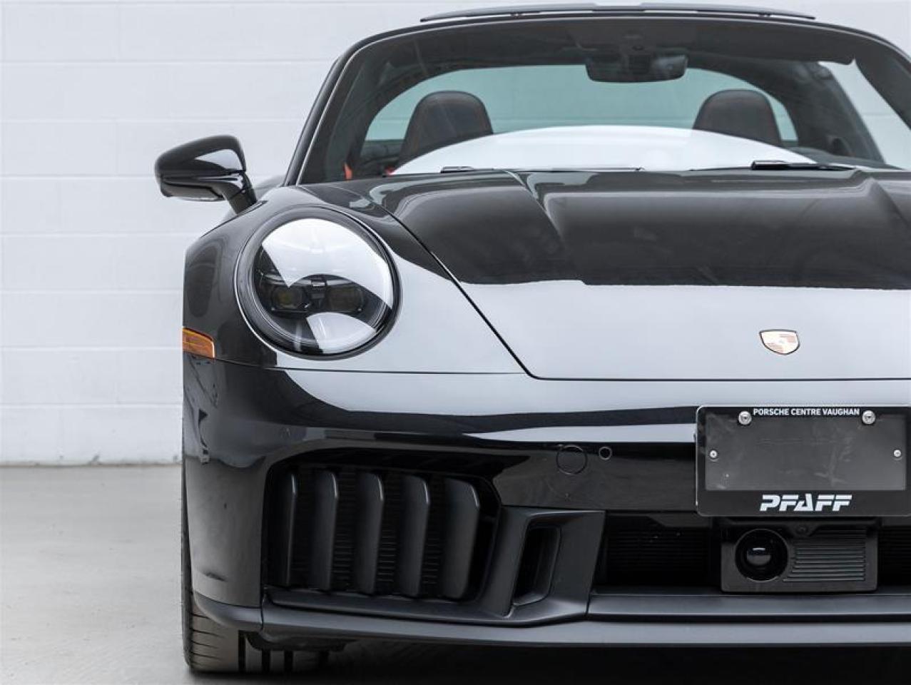 2025 Porsche 911  Photo