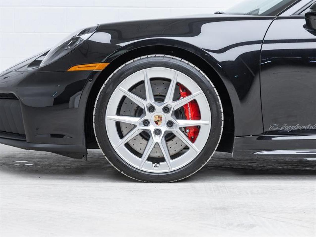 2025 Porsche 911  Photo