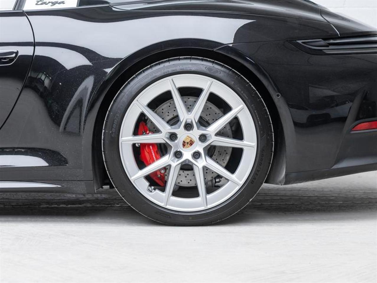 2025 Porsche 911  Photo