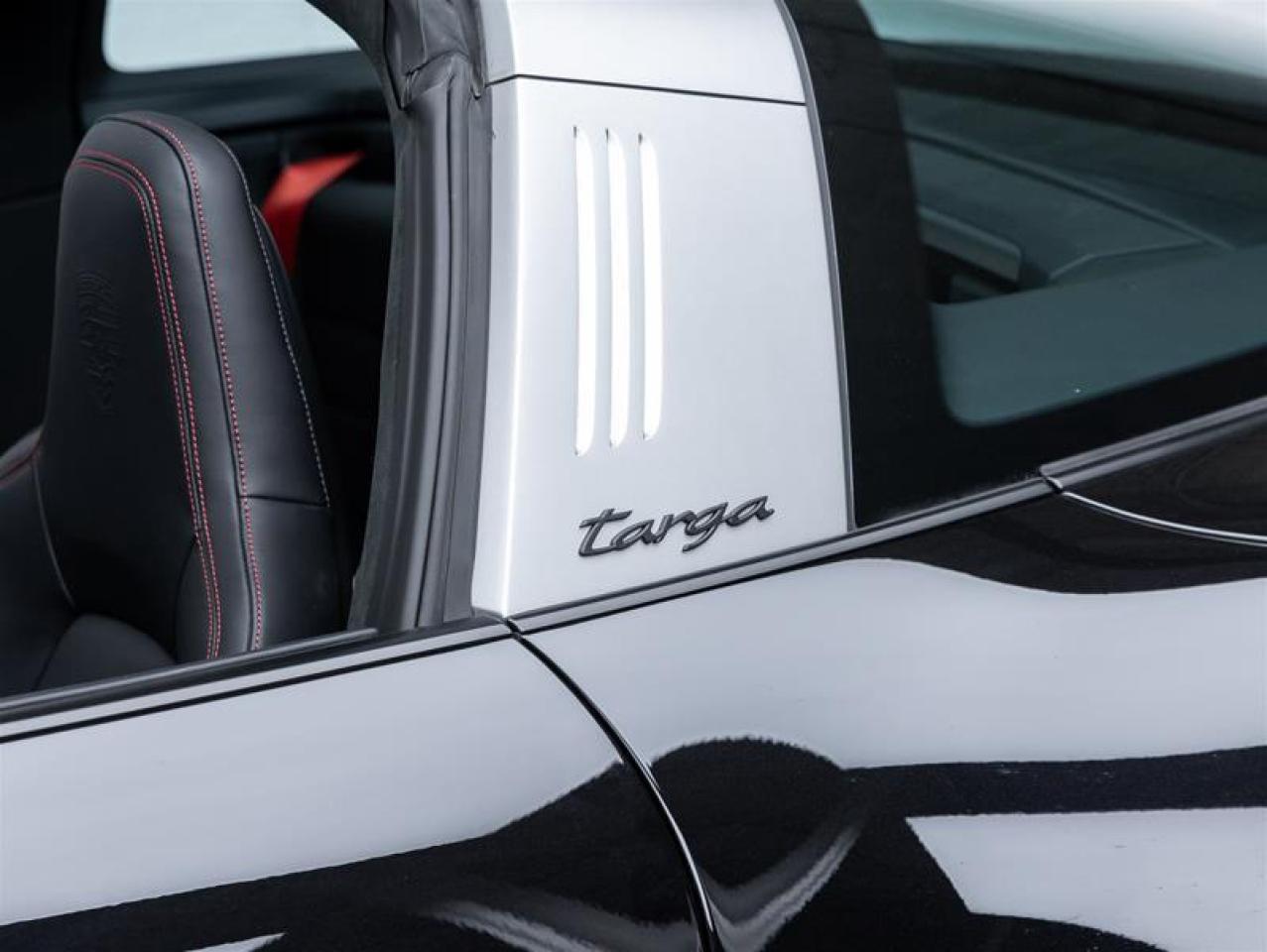 2025 Porsche 911  Photo