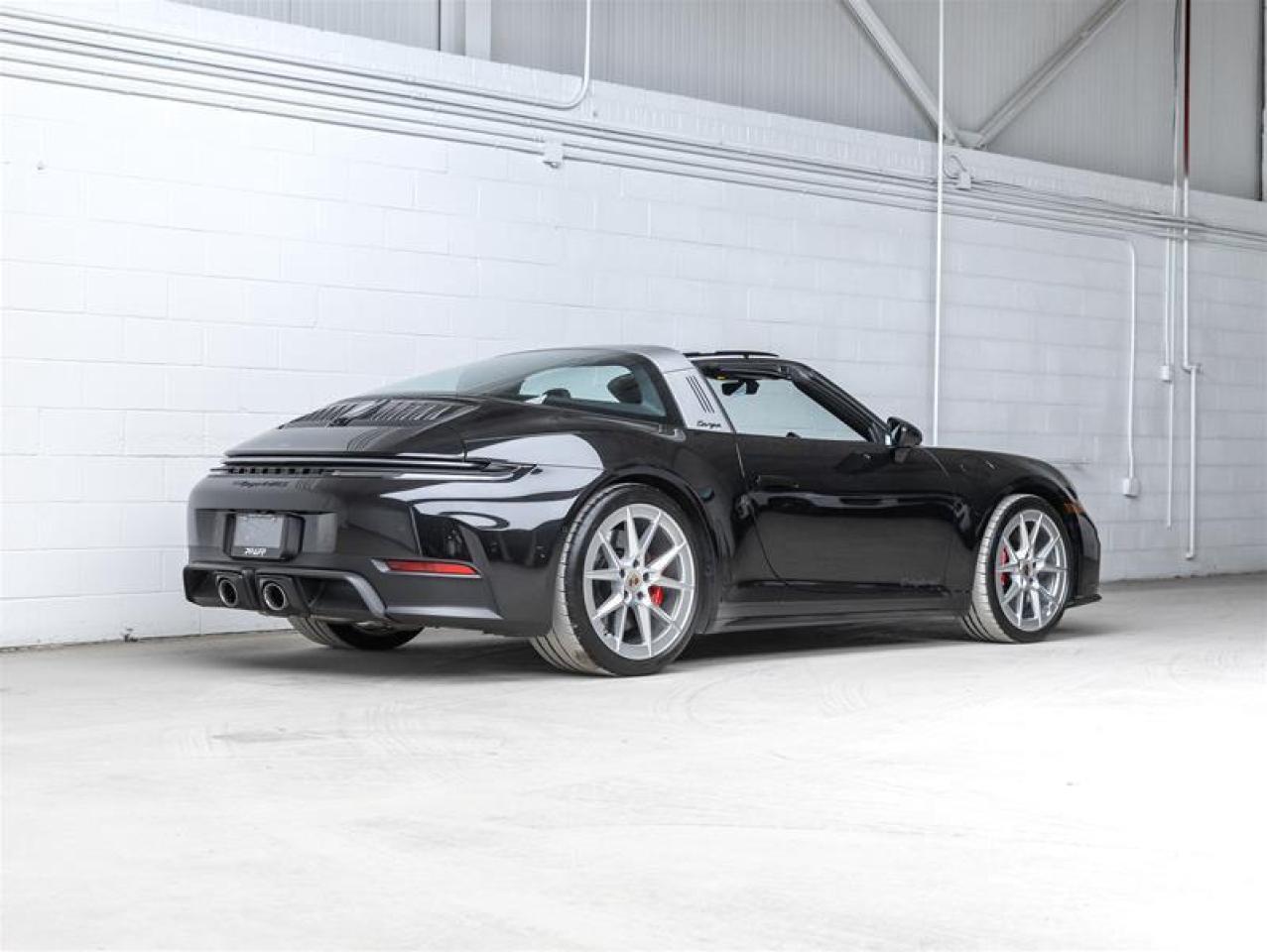 2025 Porsche 911  Photo