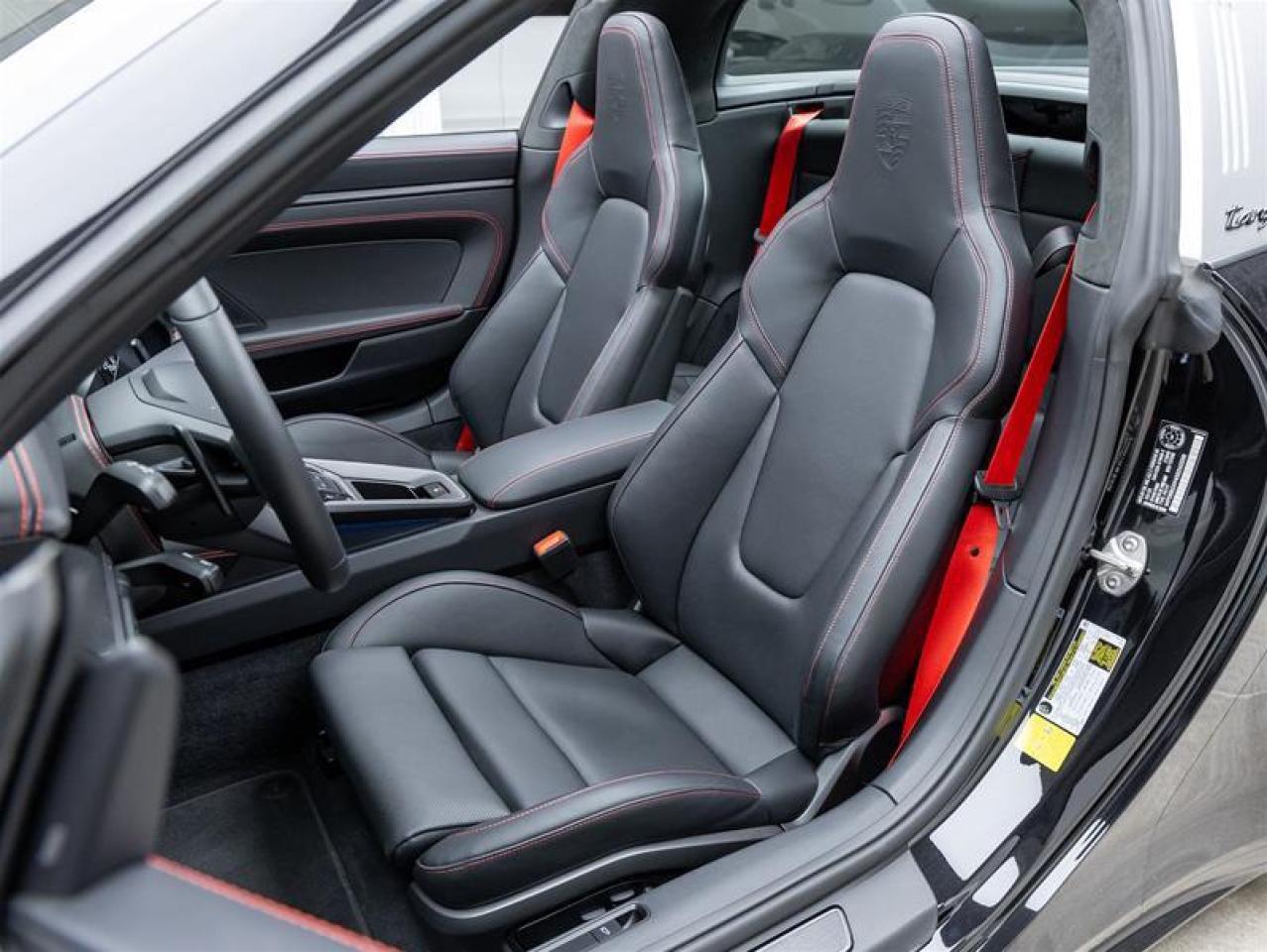 2025 Porsche 911  Photo