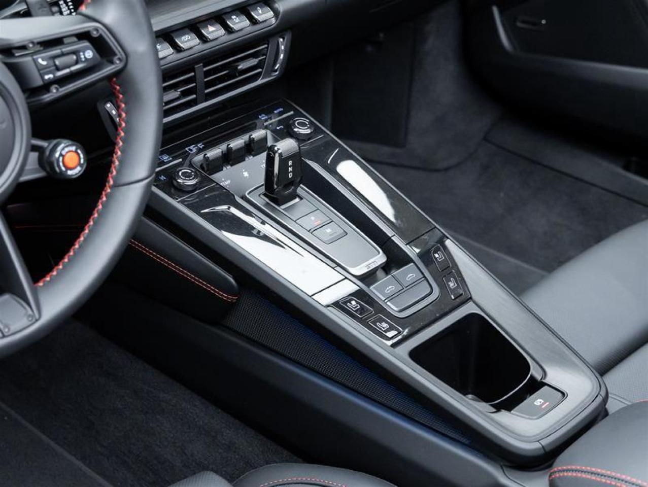 2025 Porsche 911  Photo