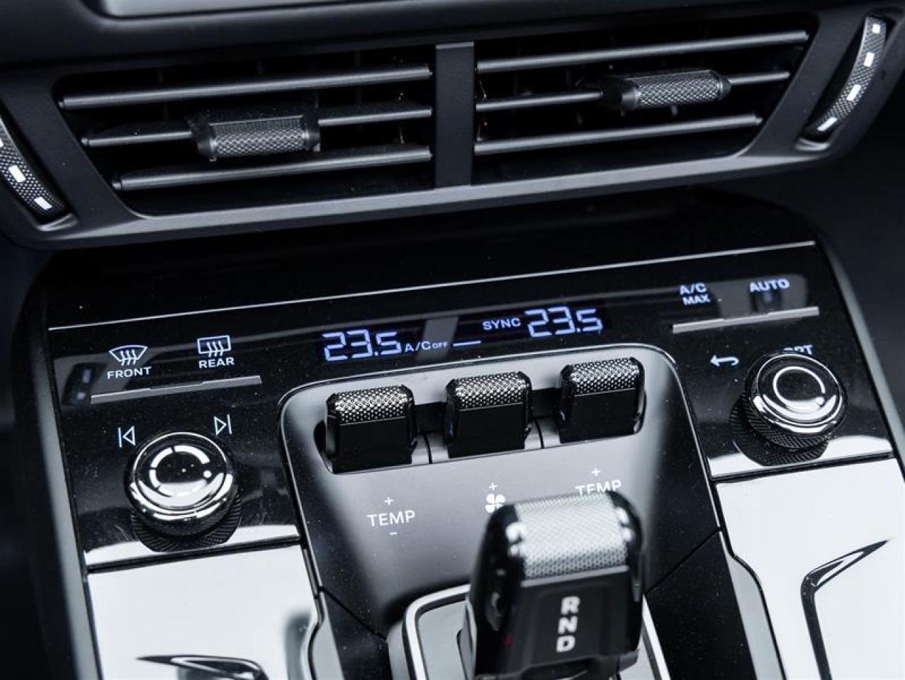 2025 Porsche 911  Photo