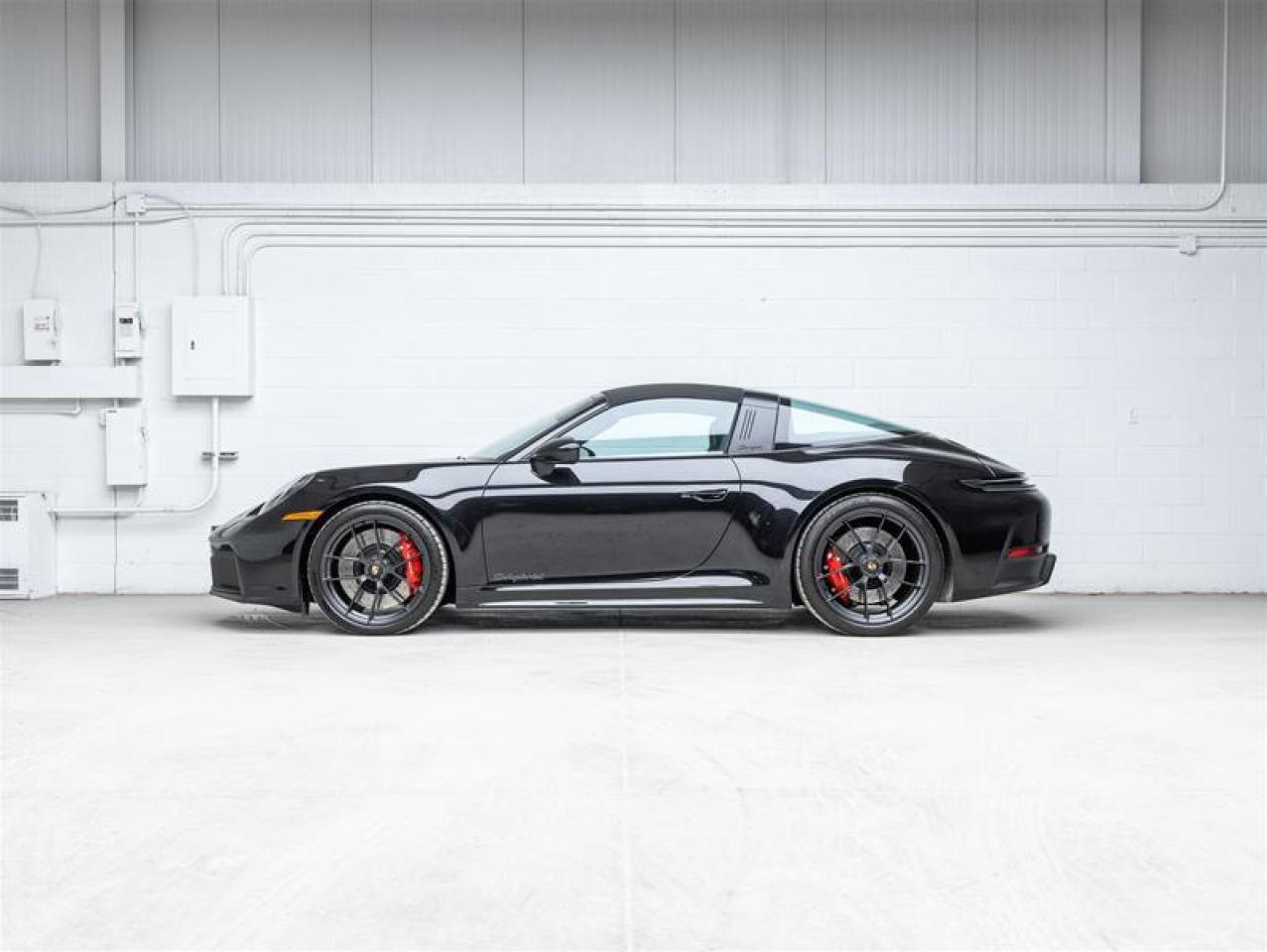 2025 Porsche 911  Photo
