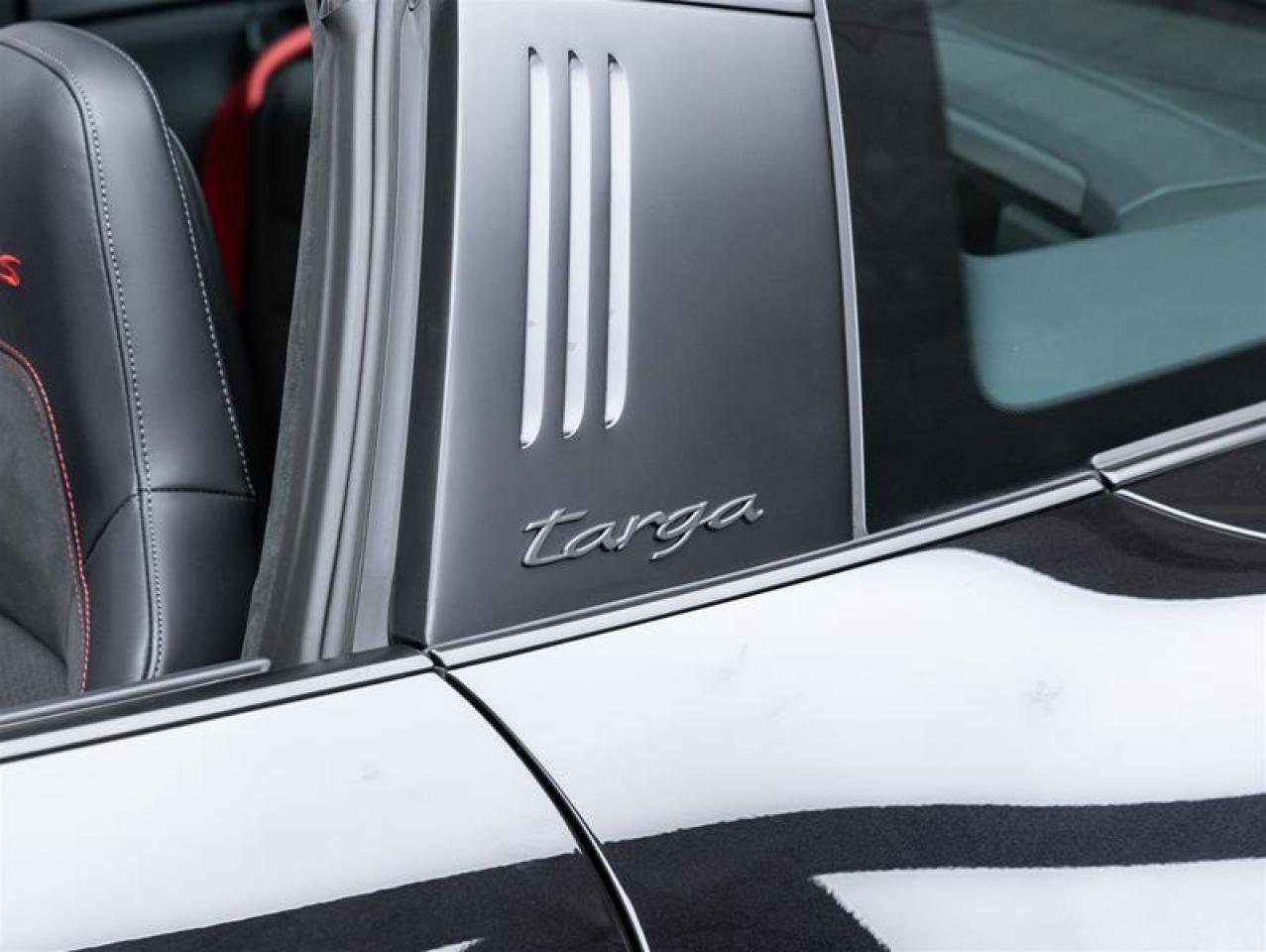 2025 Porsche 911  Photo