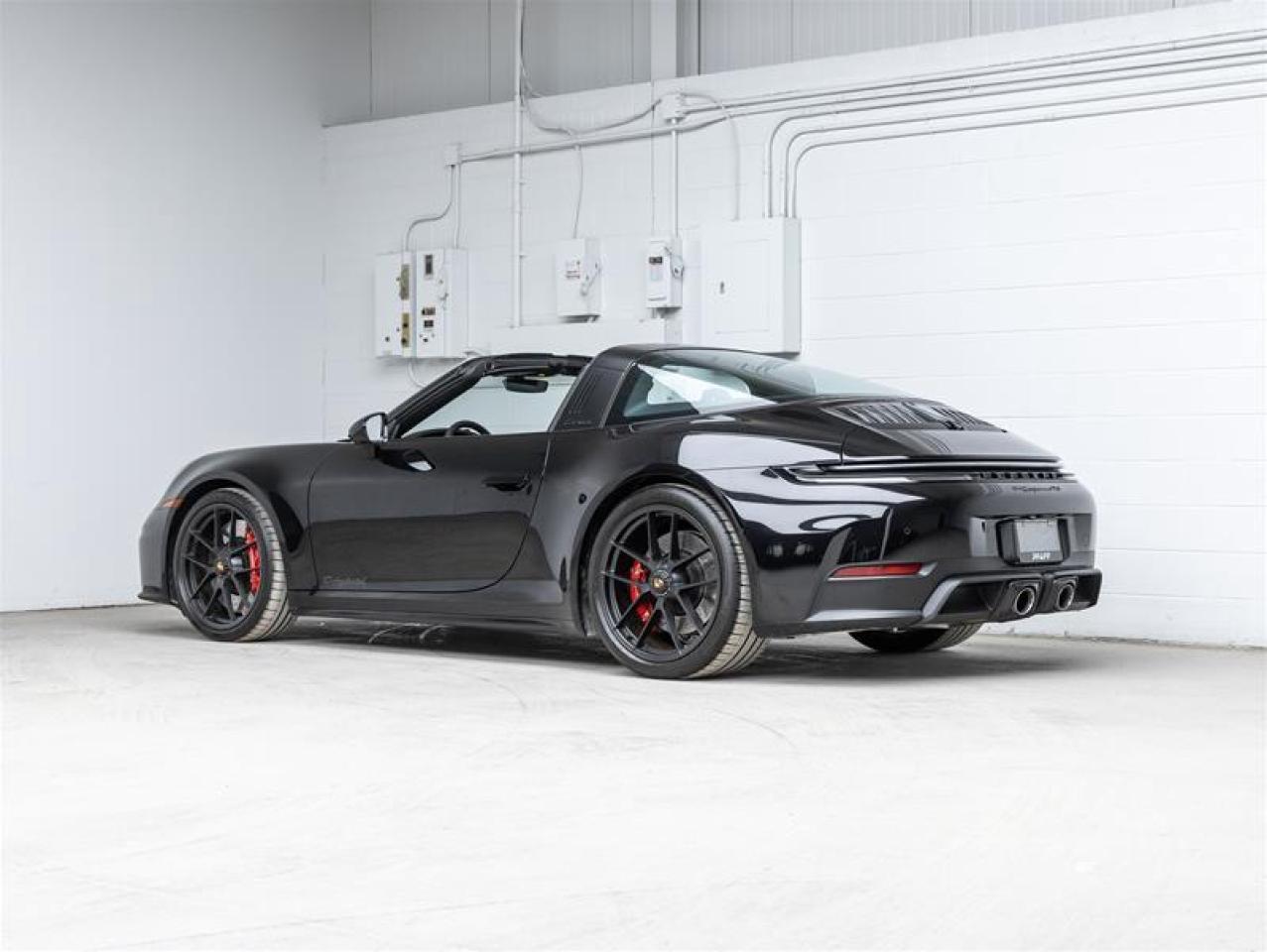 2025 Porsche 911  Photo