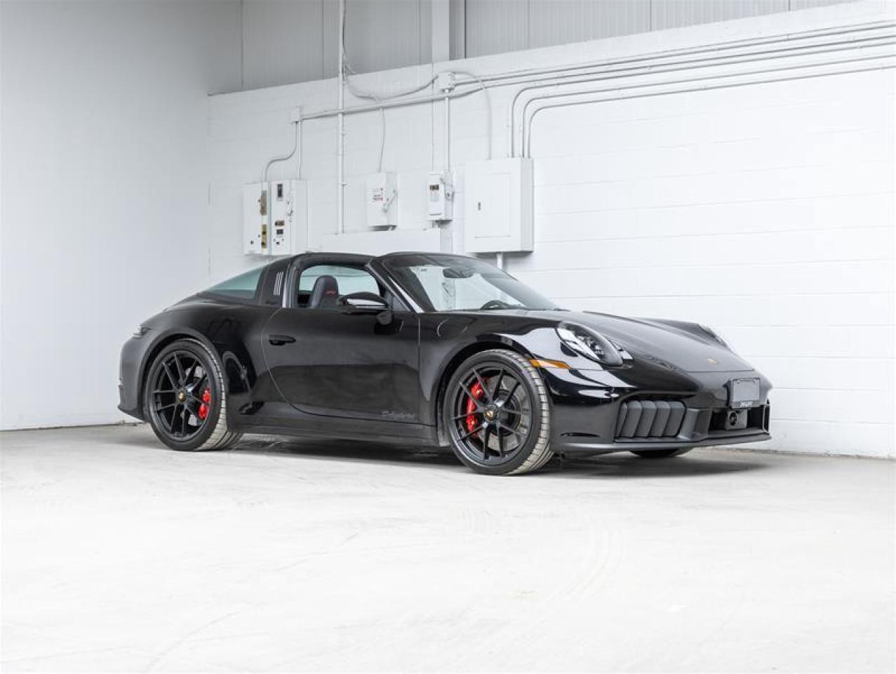 2025 Porsche 911  Photo