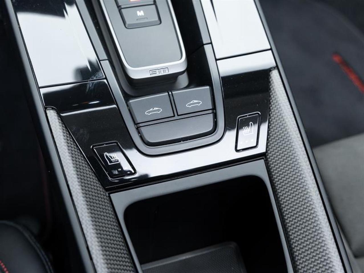 2025 Porsche 911  Photo