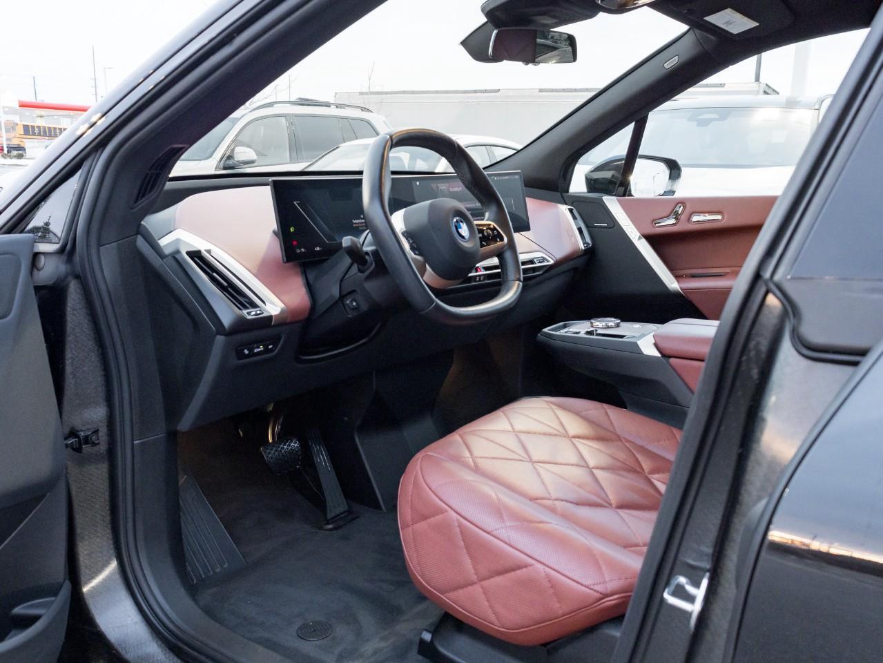 2023 BMW iX xDrive40 4dr All-Wheel Drive Sports Activity Vehicle Photo