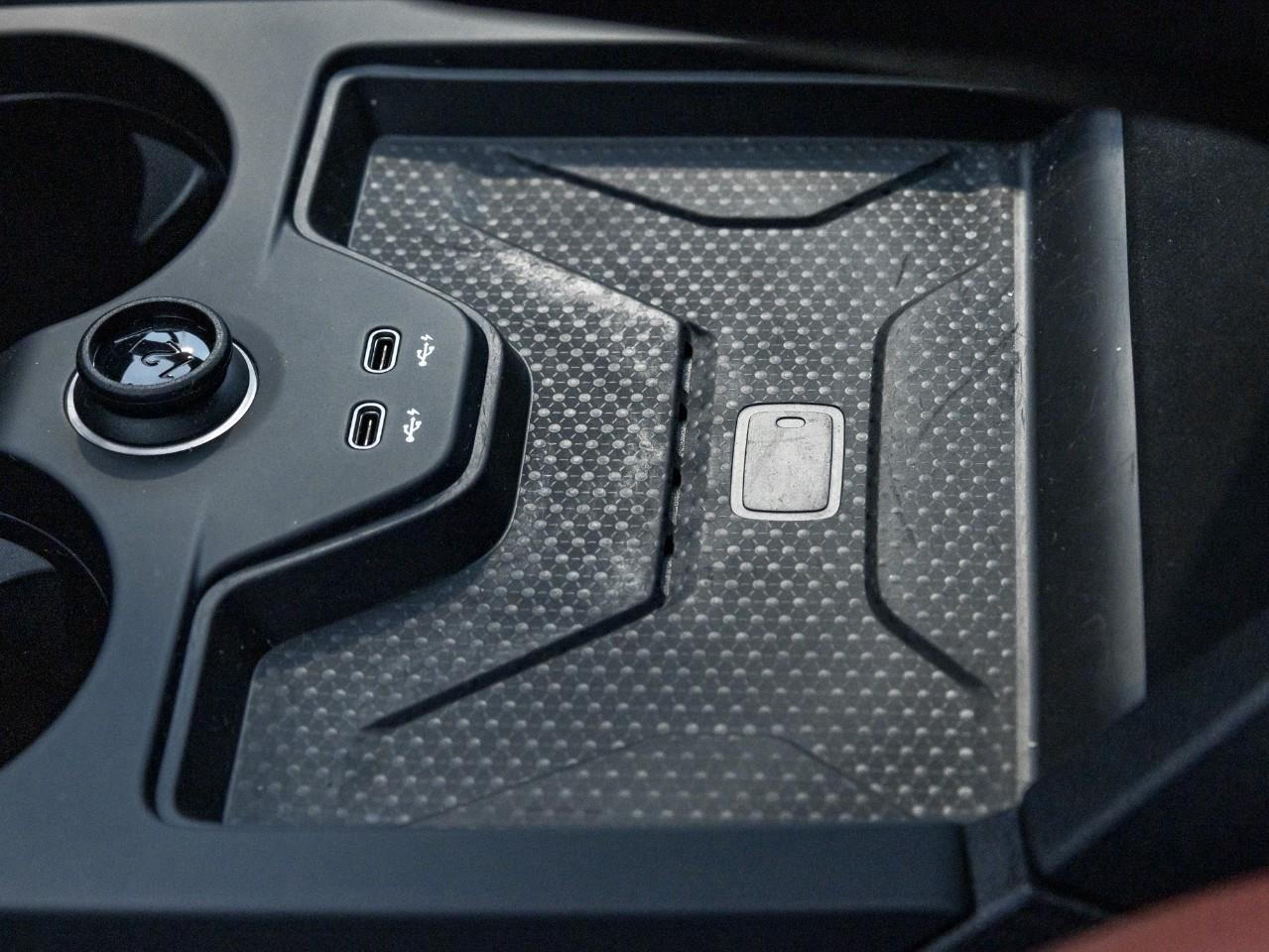 2023 BMW iX xDrive40 4dr All-Wheel Drive Sports Activity Vehicle Photo