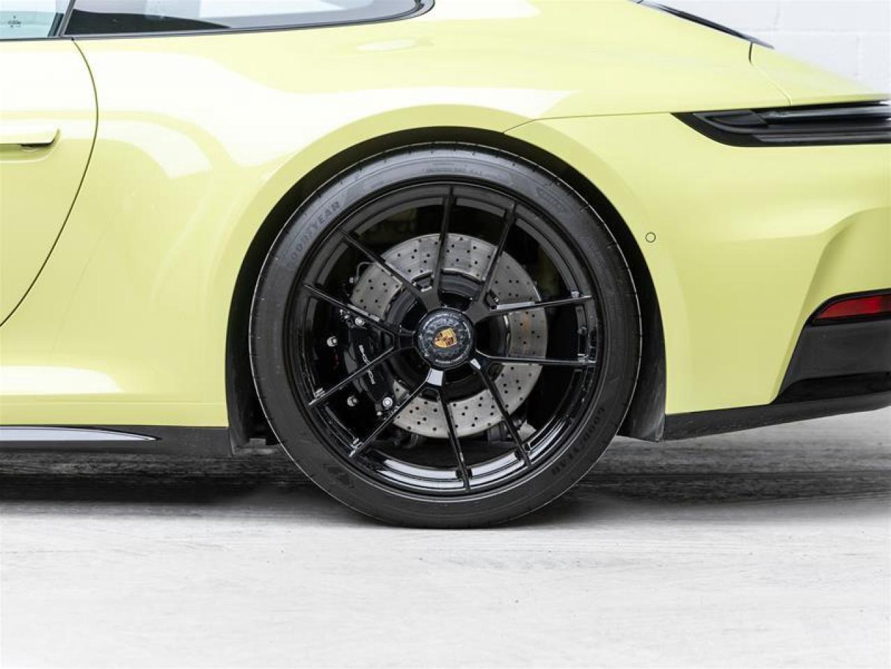 2025 Porsche 911  Photo