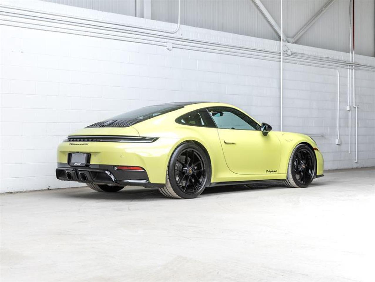 2025 Porsche 911  Photo