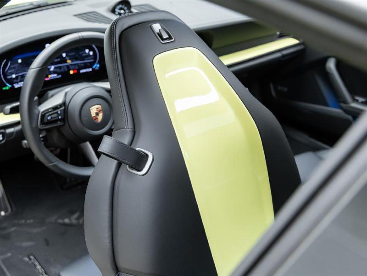 2025 Porsche 911  Photo