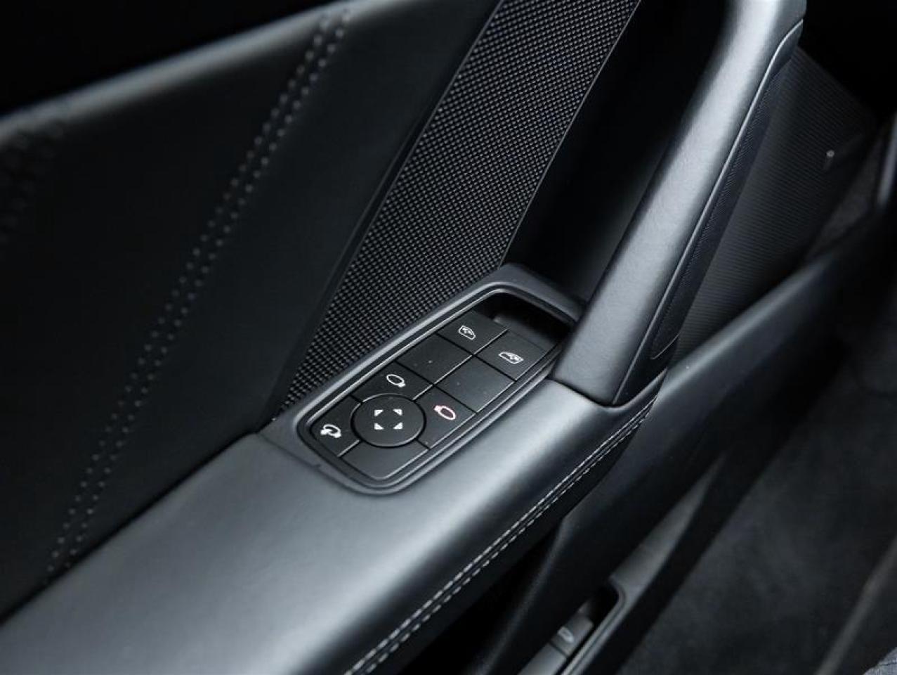 2025 Porsche 911  Photo