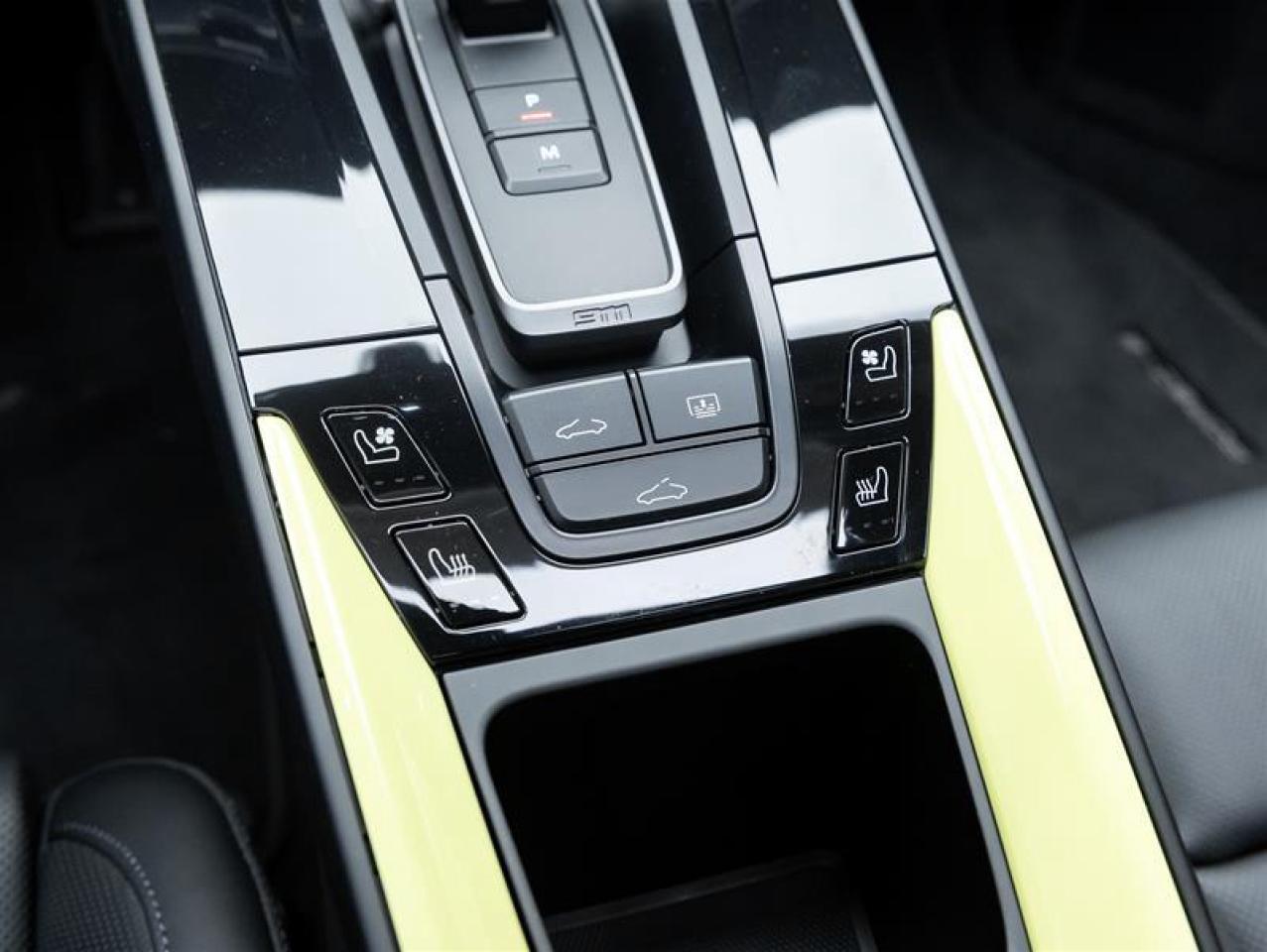 2025 Porsche 911  Photo