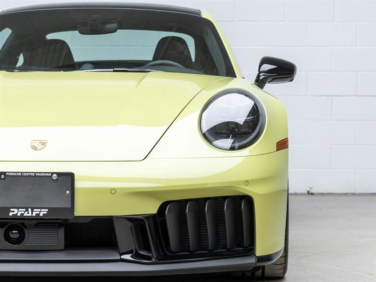 2025 Porsche 911  Photo
