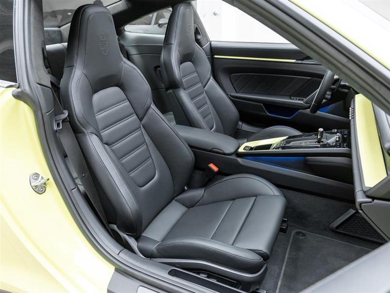 2025 Porsche 911  Photo