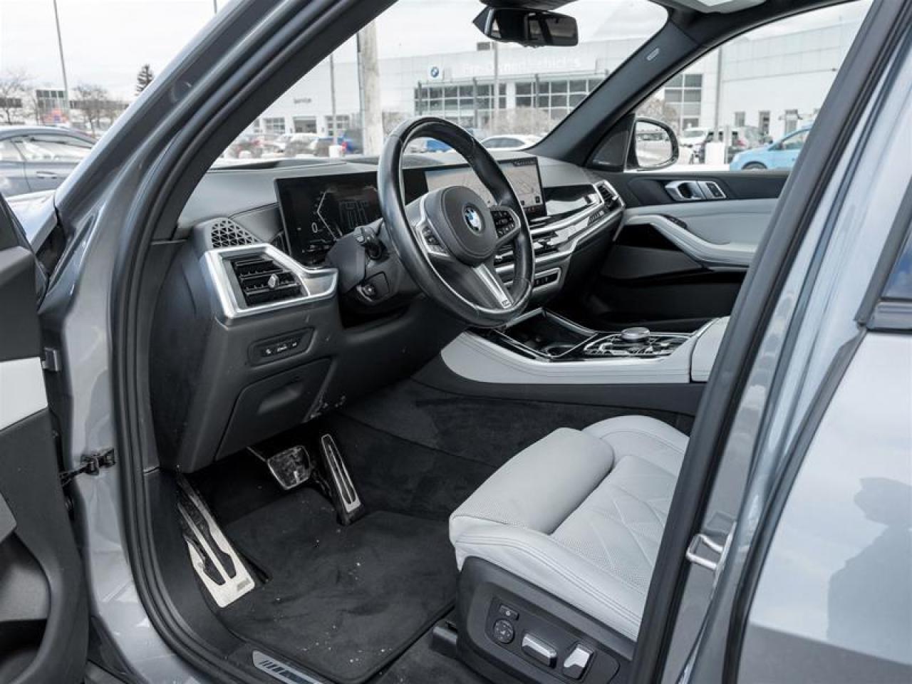 2024 BMW X5 xDrive40i 4dr All-Wheel Drive Sports Activity Vehicle Photo