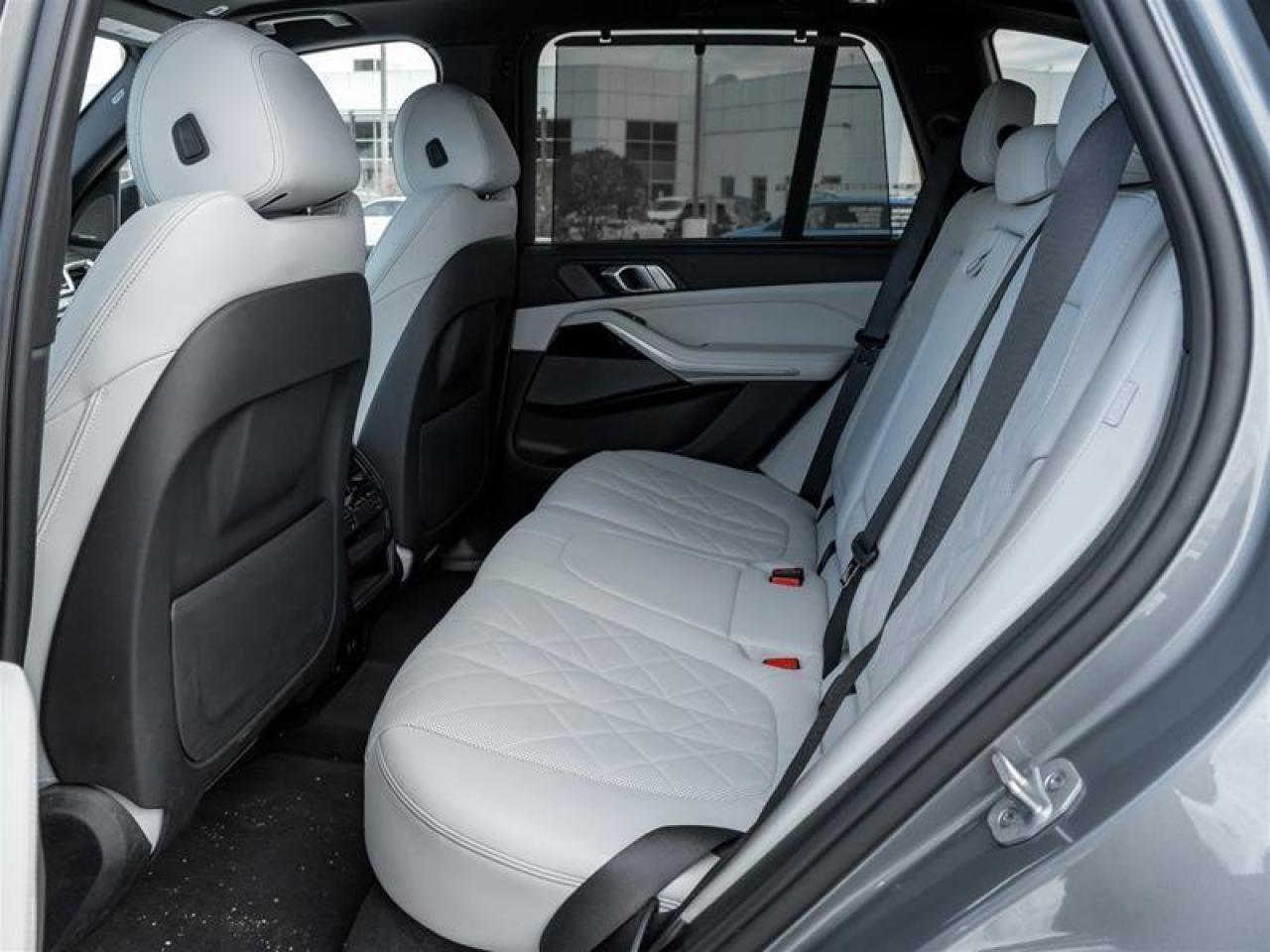 2024 BMW X5 xDrive40i 4dr All-Wheel Drive Sports Activity Vehicle Photo