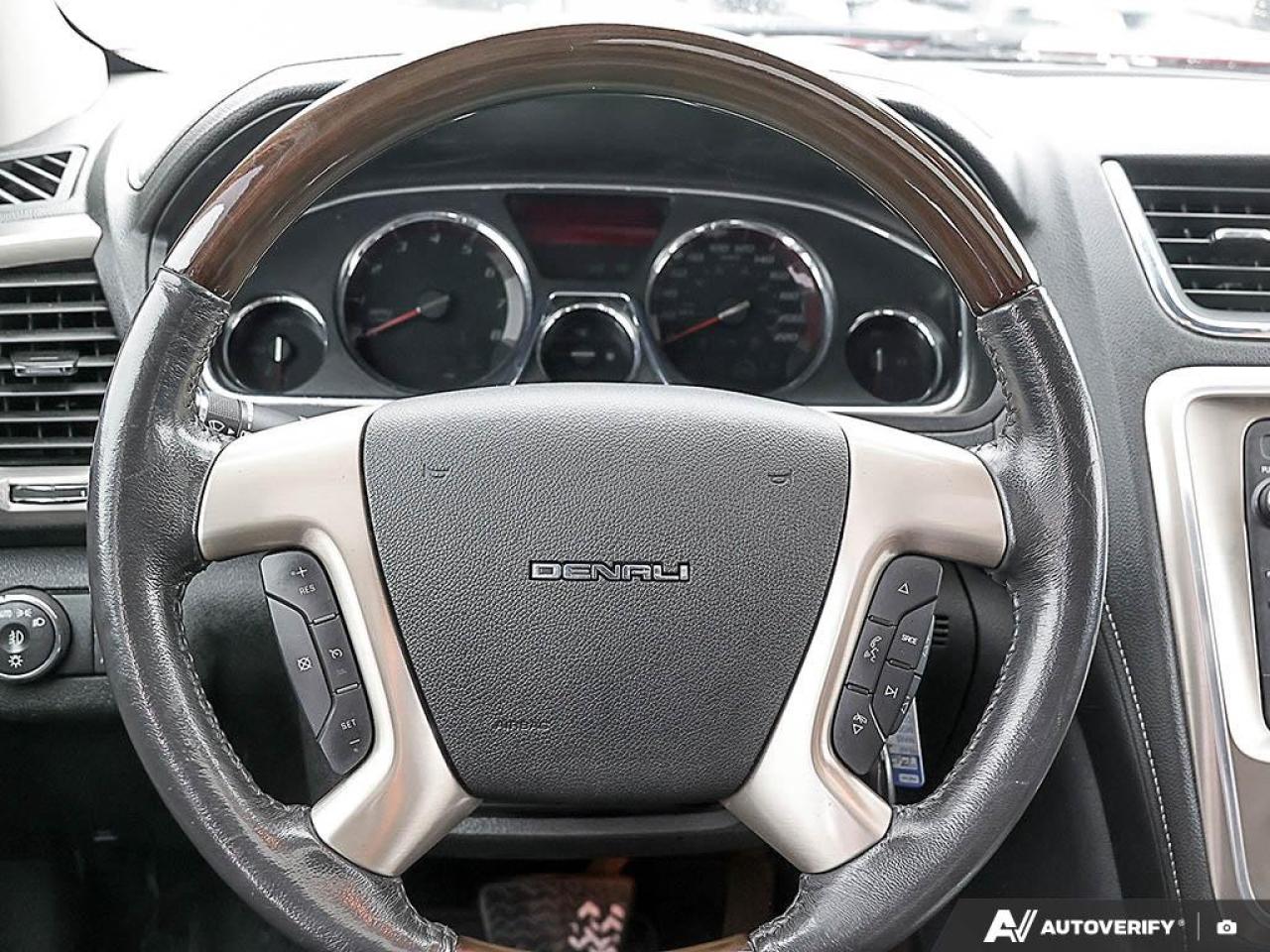 2014 GMC Acadia AWD 4DR DENALI Photo