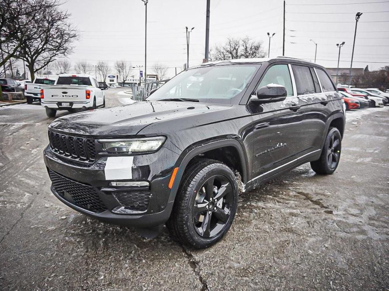 2025 Jeep Grand Cherokee  Photo