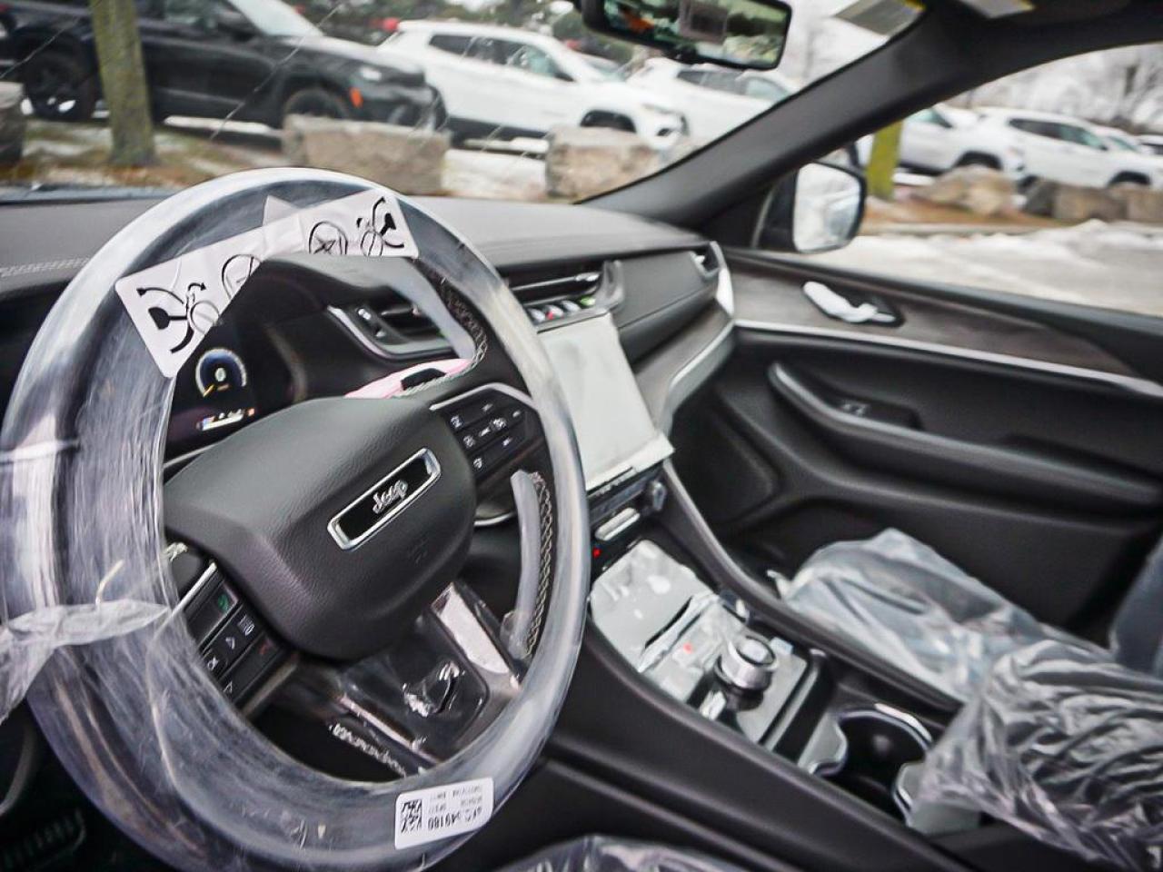 2025 Jeep Grand Cherokee  Photo