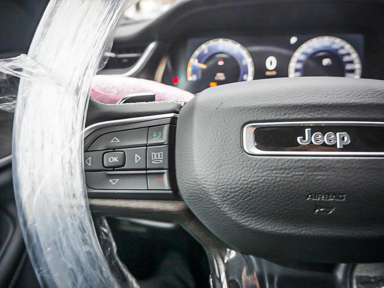 2025 Jeep Grand Cherokee  Photo