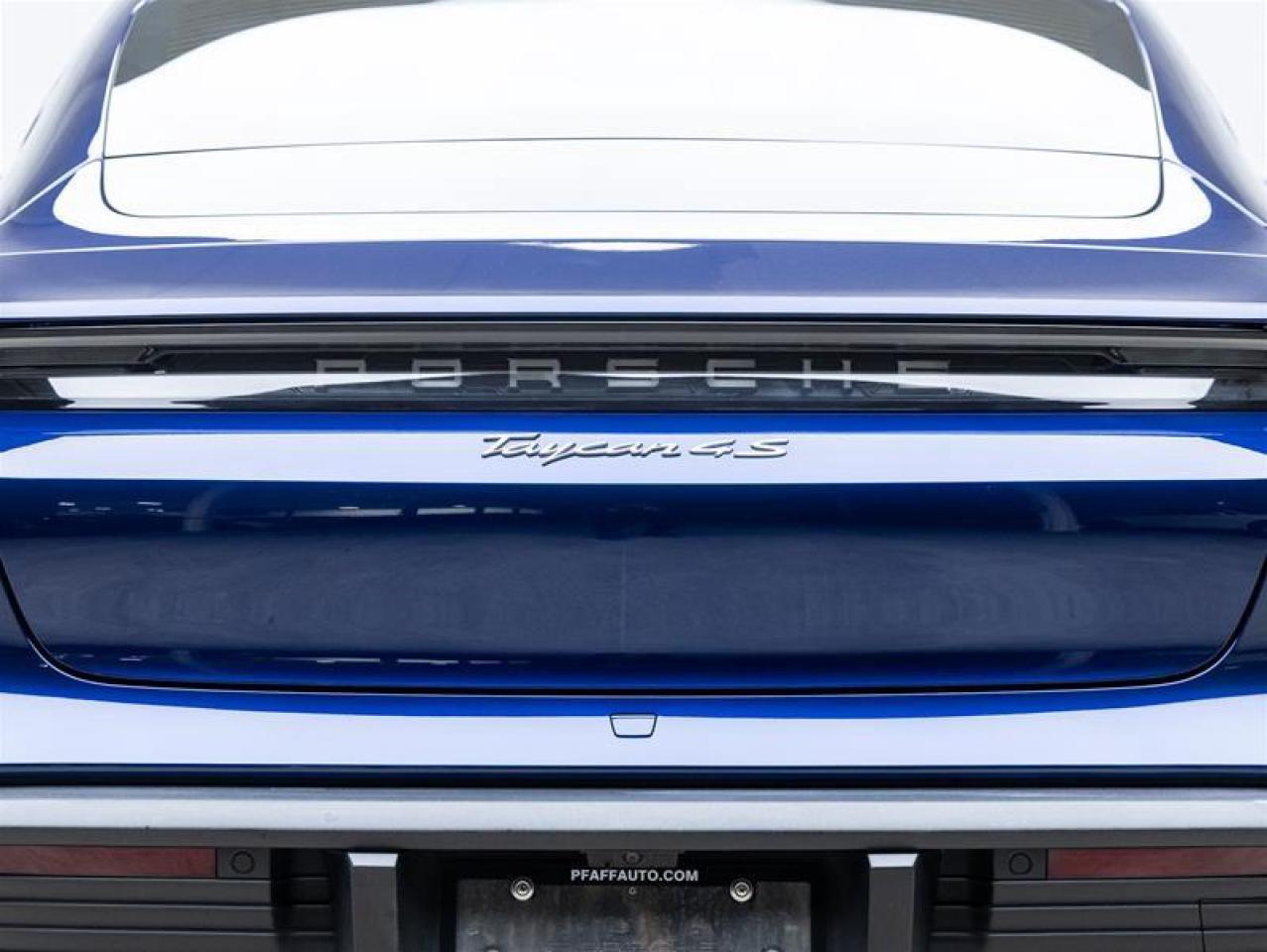 2022 Porsche Taycan  Photo