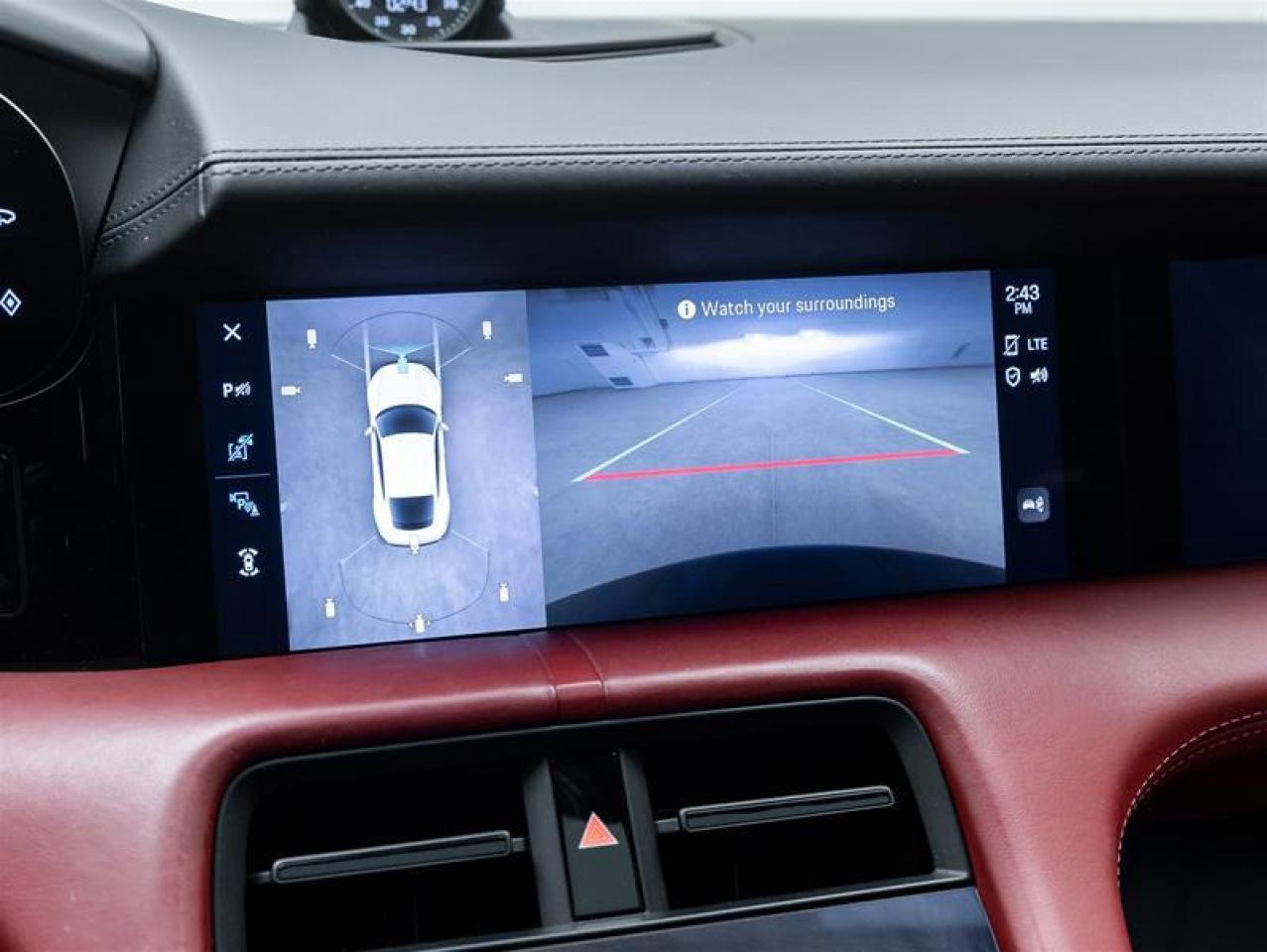 2022 Porsche Taycan  Photo