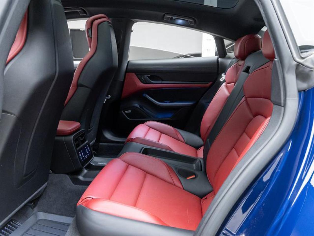 2022 Porsche Taycan  Photo