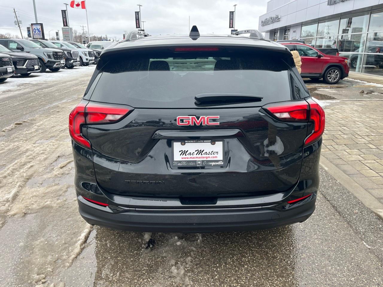 2019 GMC Terrain FWD SLE Photo